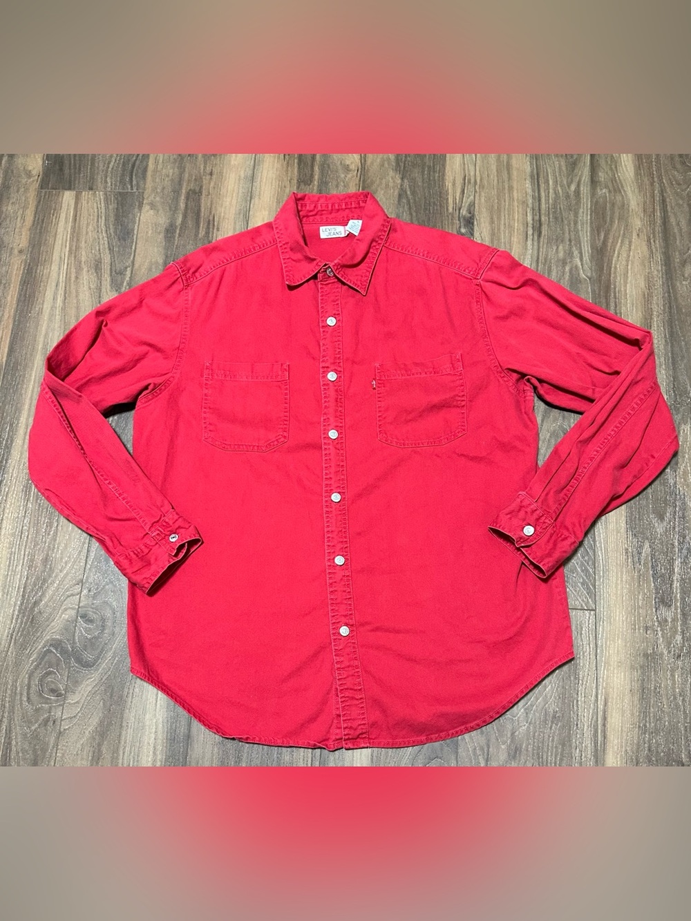 Vintage Levi’s Red Tab Red Denim Jean Shirt Metal Buttons Men’s Large Loose Fit